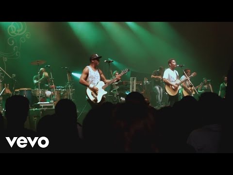 Natiruts - Meu Reggae é Roots (Ao Vivo)