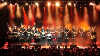 The Red Hot Chilli Pipers feat. The Luxembourg Pipe Band - Wake Me Up live at Zeltik 2017