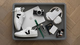 What's in my Travel Tech EDC Airport Bin!
