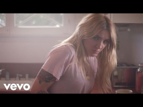 Julia Michaels - Issues thumnail