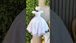 Vídeo de Vestido Infantil Daminha Branco com Tule Glitter e Pérolas