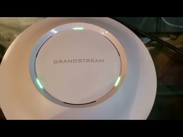 مقوي شبكة واي فاي Grandstream GWN7630