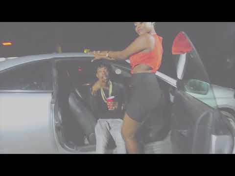 Moshino king ft  My $ter - Weekend  (Official Video)