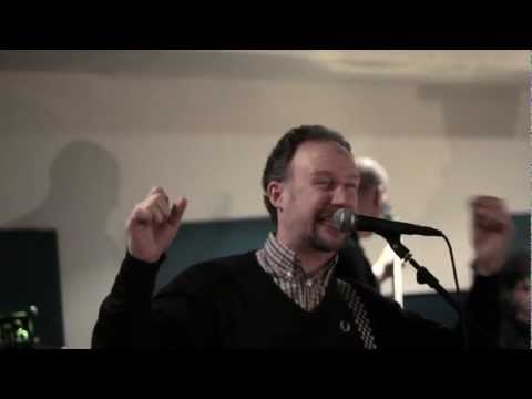 Bombskare - Action Strasse (The Sensational Alex Harvey Band) - Live From The BombLab