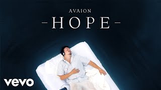 Kadr z teledysku Hope tekst piosenki AVAION