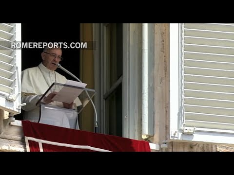 Francisco reza por la paz en Venezuela durante el Ángelus