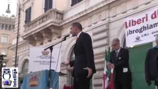 I monarchici in piazza: no all'eternità della Repubblica