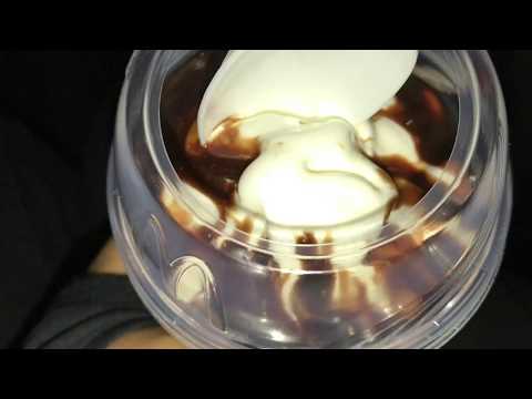 VLOGMAS Day 8 | I Can Eat Ice Cream In Any Weather