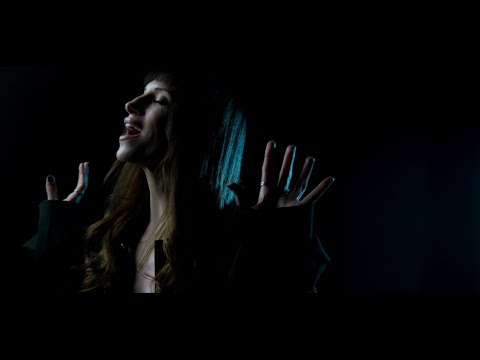 L’Aura - Girls Just Want To Have Fun (Theme Song from The Cage- Nella Gabbia)