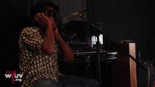 Willis Earl Beal - "Coming Through" (Live At WFUV)
