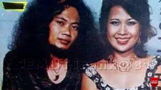 Download lagu CINCIN KAWIN Rhoma Irama & Elvy Sukaesih mp3 Download lagu CINCIN KAWIN Rhoma Irama & Elvy Sukaesih mp3