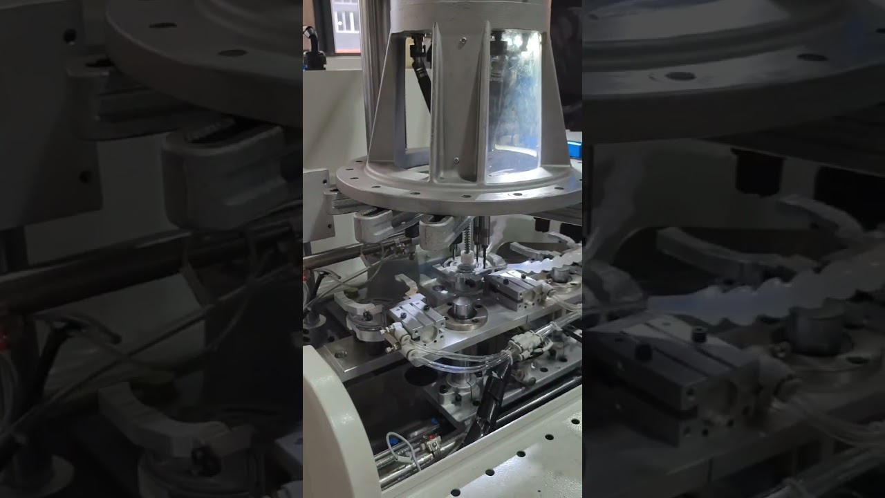 4508自动上料机器Fully automatic feeding multi-axis tapping machine #tappingmachine #machine