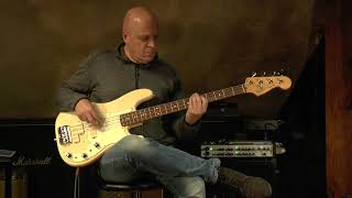 Video thumbnail for Fender Precision Bass Elite II from 1983 presented by Vintage Guitar Oldenburg and Detlef Blanke by Vintage Guitar Oldenburg