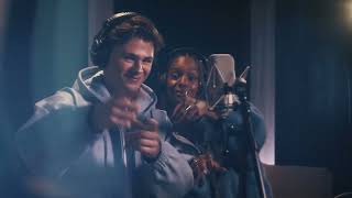 Zoë Livay & Matheu - Iedereen Is Van De Wereld video