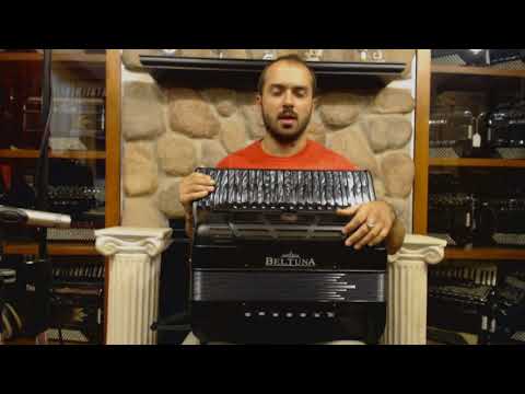 Advanced Piano Accordion Techniques - Lesson 6 - Right Hand Vibrato Techniques