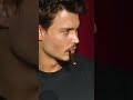 JOHNNY DEPP ROLLING HIS CHOCOLATE CIGARETTE IN CANNES PRESS CONFERENCE ..