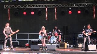 GRACE SOLERO - St Ives - live at Oakwell Festival