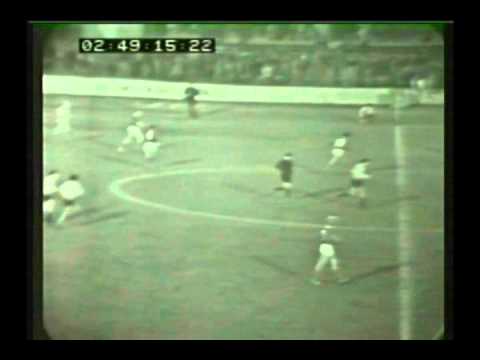 1977 (June 8) Uruguay 0-West Germany 2 (Friendly).avi
