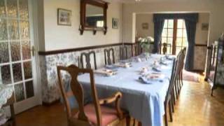 preview picture of video 'Bryn-Y-Ddafad Country Guest House, Welsh St. Donats, Cowbridge, Vale of Glamorgan CF71 7ST'