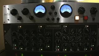 Video thumbnail for Anamod ATS-1 (Analog Tape Simulator) Demo 2 @ Rukkus Room by Jamie Tate
