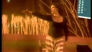 Juntos por Costumbre Lyrics English Translation