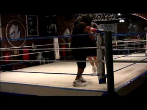 Spencer Steele, 19 yrs, 6'1", 160lbs, spars heavy-weight boxer Ali style.