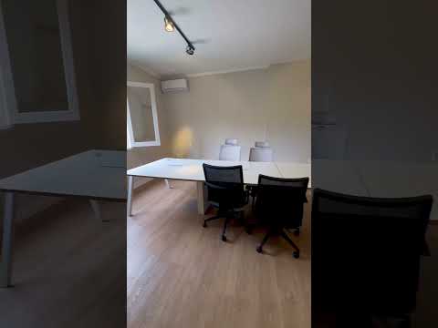 Video de YouTube - Alquiler de oficinas en el centro de Carrasco Sur