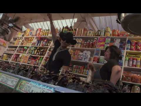 Coko Torres - Cumbia Sobre el Rio (Video Oficial) | Discos America