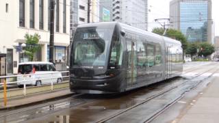 preview picture of video '市内電車環状線CENTRAM 富山駅前発着'