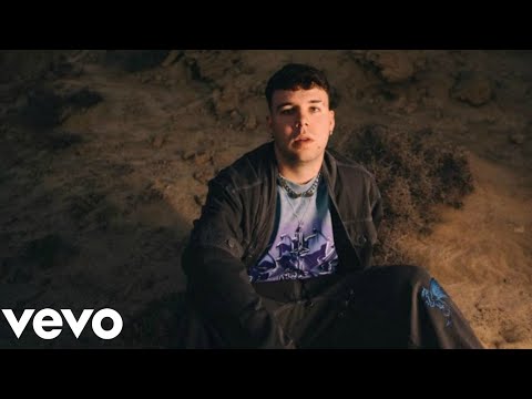 Karol G, Quevedo - Pero Tu,tu,tu (Video Oficial)