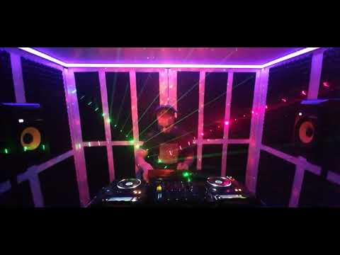 LIVESTREAM DJ TEXX-B / DARK TECHNO - BY BEATGROUND