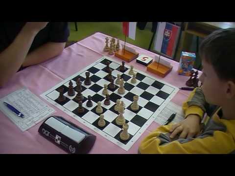 9.5. Haring Viktor  - IM Weglarz Leszek 0 - 1 (1.časť)