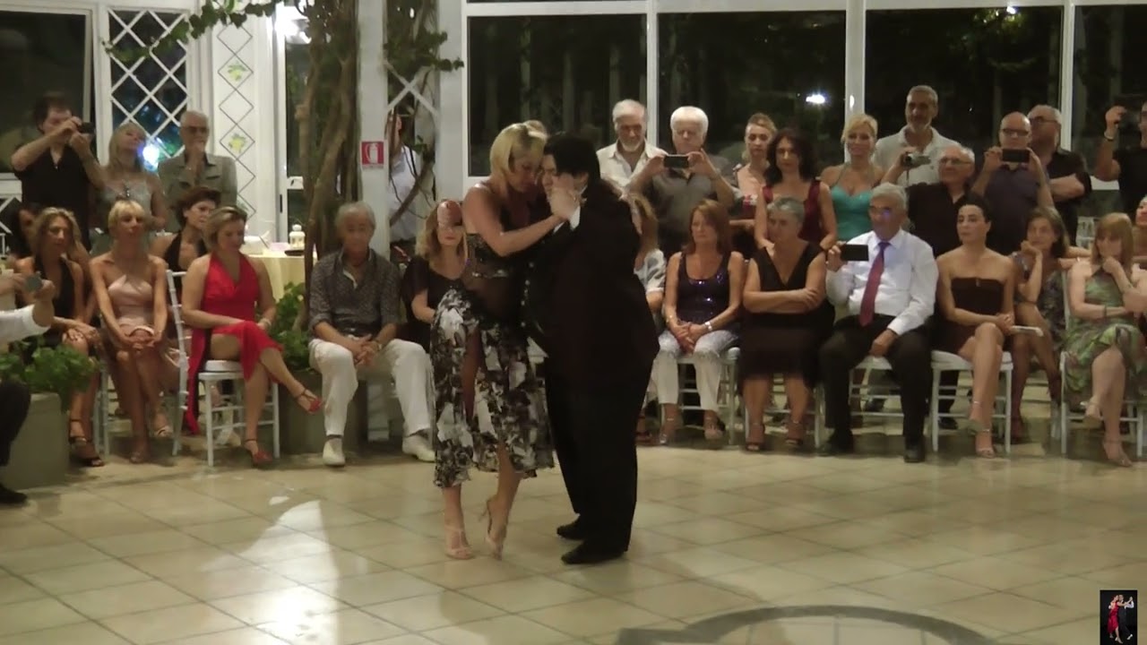 Video thumbnail for Aoniken Quiroga y Alejandra Mantinan - Derrotado - Carlos Di Sarli y Roberto Florio - 22.07.2016 1.5