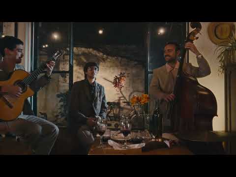 Agua de Florero - Usted/Contigo Aprendí/Somos novios