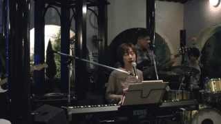 Raindrops Keep Fallin' On My Head（雨にぬれても）／Doko