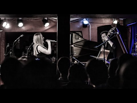 Donata Jan - Manhattan in the Rain (end exam, Hannover 2019)