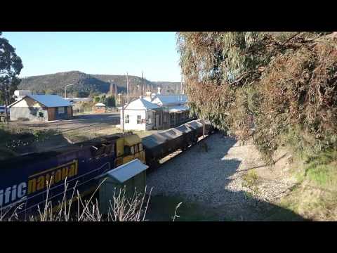 Pacific National - NR Class - Lithgow - Steel Train.