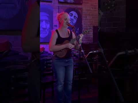 Promotional video thumbnail 2 for Suz'kulele