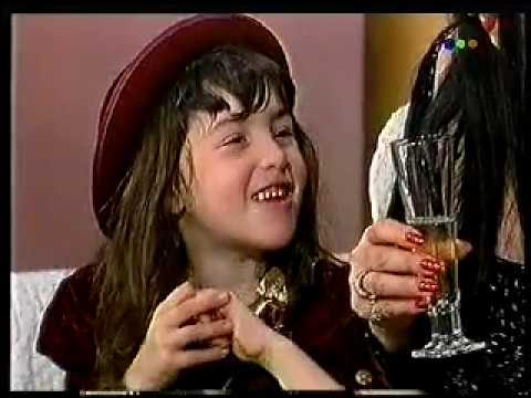ARCHIVO RAUL GALA MORIA CASAN HOLA SUSANA INVITADAS MORIA CASAN Y SOFIA GALA PARTE 2