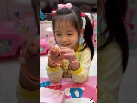 米兔手錶6X⌚️睡衣開箱🎁 Smart kids watch 6X is coming.