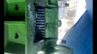 preview picture of video 'mesin pecah batu 40x60cm.mp4'
