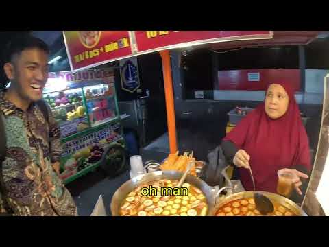 Spicy Balls! Bakso – Famous Indonesian Street Food in Jakarta
