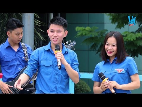 Thể hiện bởi Tốp ca