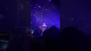 “Utican” Novo Amor LIVE in Dallas