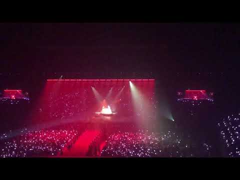ROSÉ SOLO STAGE | BLACKPINK IN BANGKOK