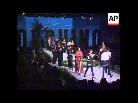 ITALY: MILAN FASHION WEEK: SPRING/SUMMER DESIGNS