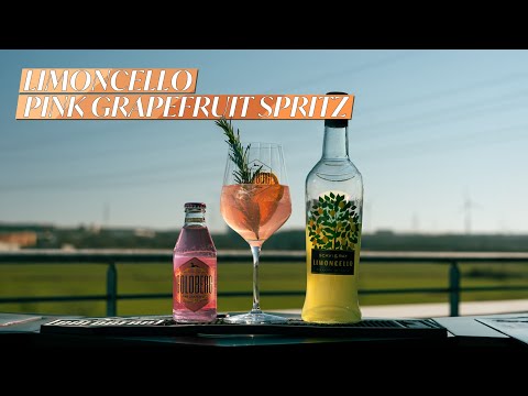 Aperitivo & Sundowner: Limoncello Pink Grapefruit Spritz
