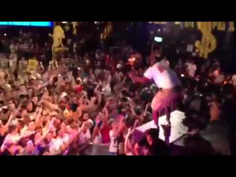 Lethal Bizzle Stage Dives Off 20 Foot Speaker !