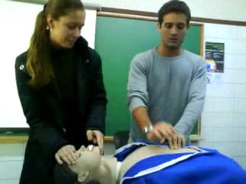 alunos treinando bsl