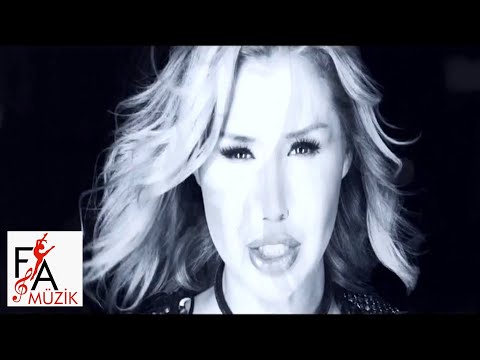 Ceylan - Çeker Giderim (Official Video)